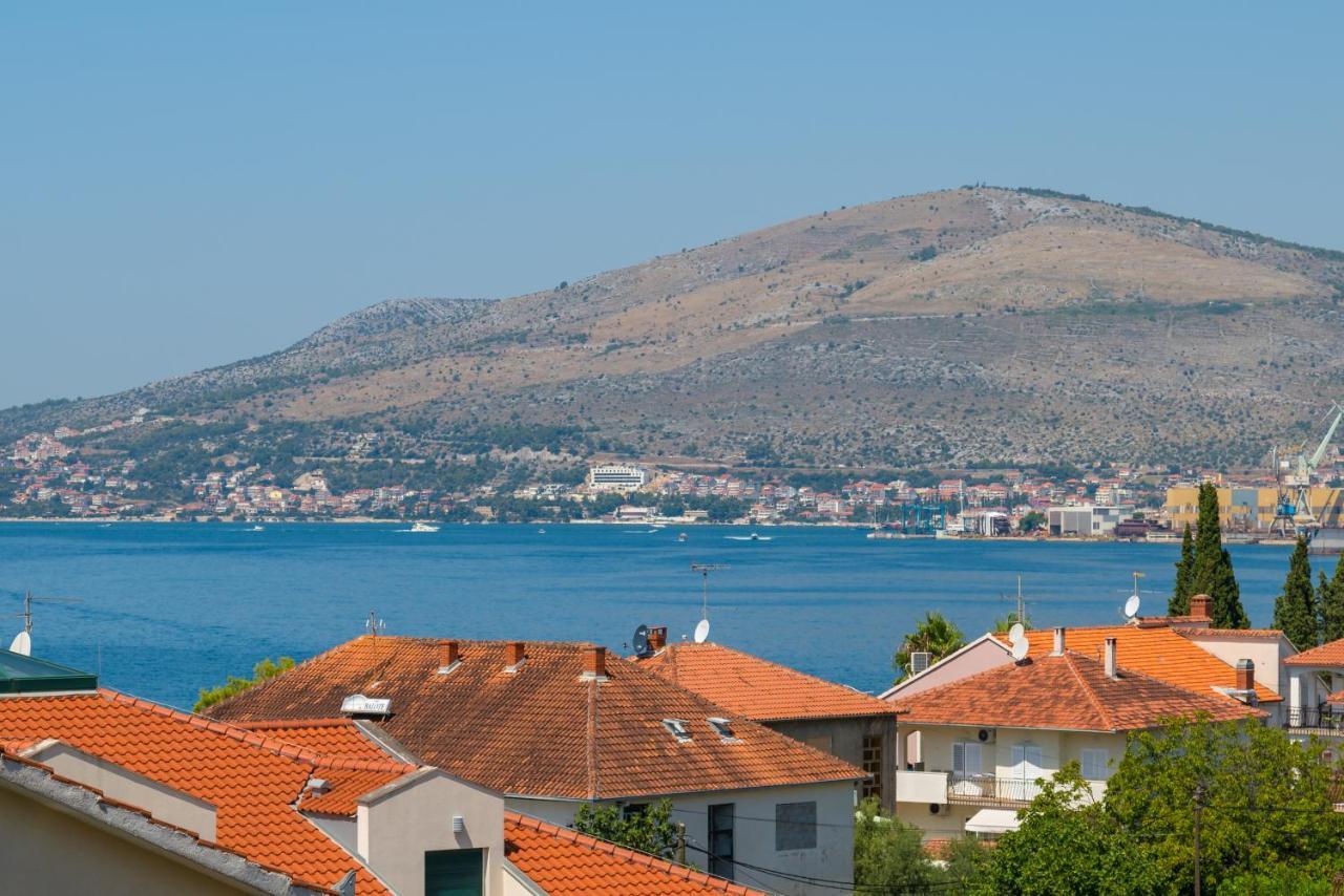 Apartman Regius White Trogir Bagian luar foto