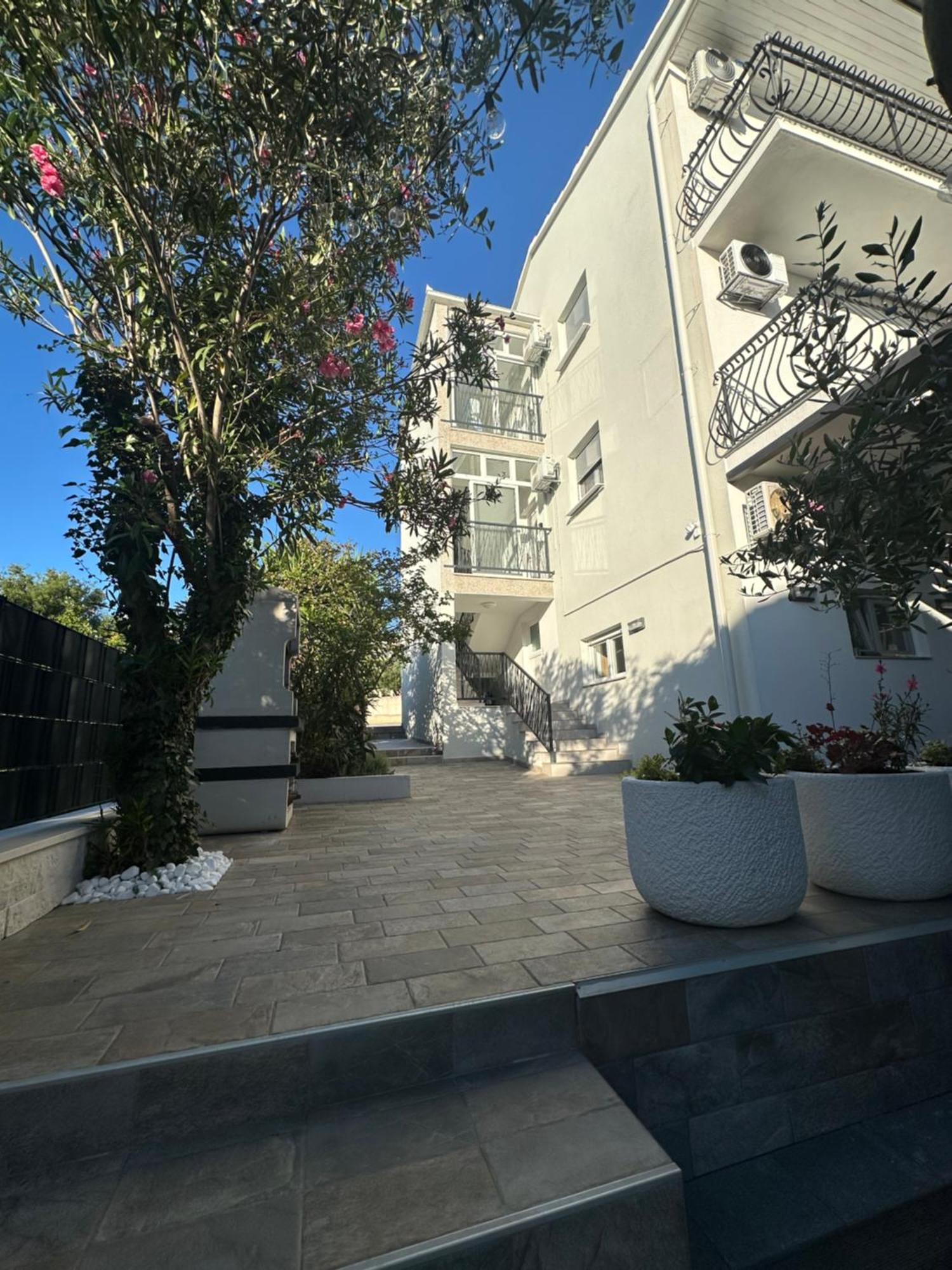 Apartman Regius White Trogir Bagian luar foto