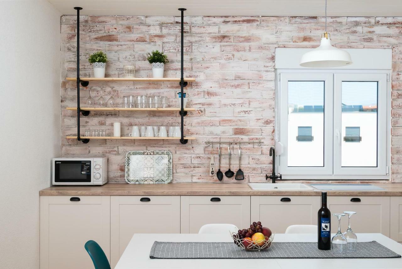 Apartman Regius White Trogir Bagian luar foto